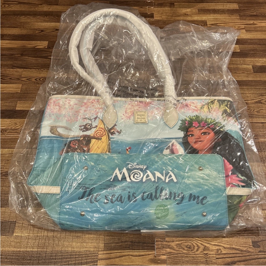 Disney Dooney And Bourke Moana Princess Tote New In Packaging